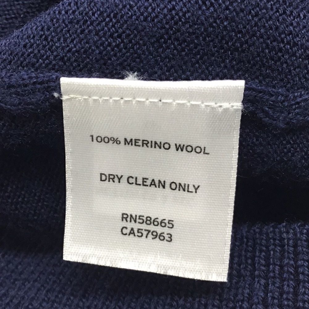 John W. Nordstrom Merino Wool V-Neck Sweater (F12) - Picture 7 of 7